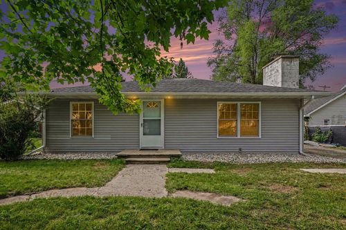133 W 2nd St, Gladwin, MI, 48624-1129 | Card Image