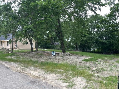 130 S Manson St, Wolfe City, TX, 75496 | Card Image