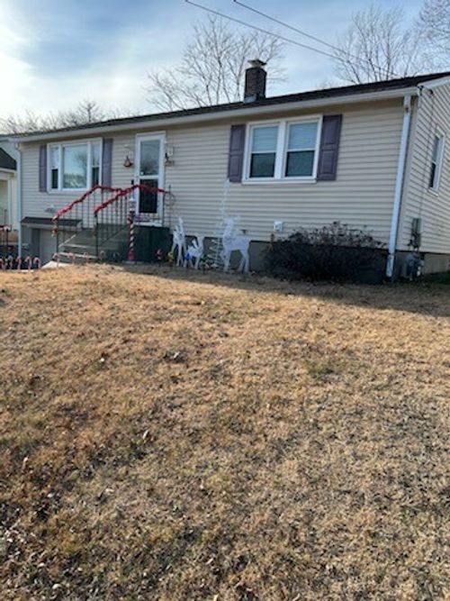 859 Pontiac Ave, Cranston, RI, 02910-6024 | Card Image