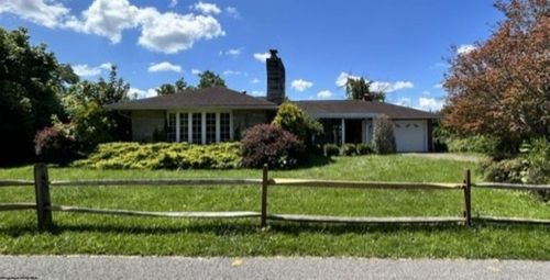1116 Katherine St, Fairmont, WV, 26554-4920 | Card Image