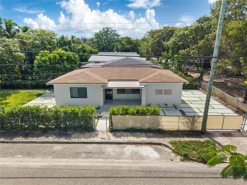 424 Nw 53rd St, Miami, FL, 33127-1948 | Card Image