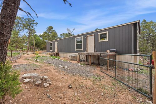 5 Camino Pequeno Loop, Tijeras, NM, 87059-7643 | Card Image