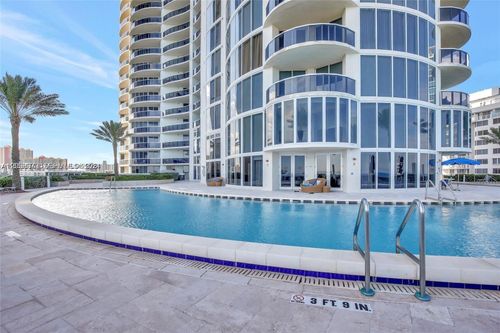 3501-17201 Collins Ave, Sunny Isles Beach, FL, 33160-3475 | Card Image