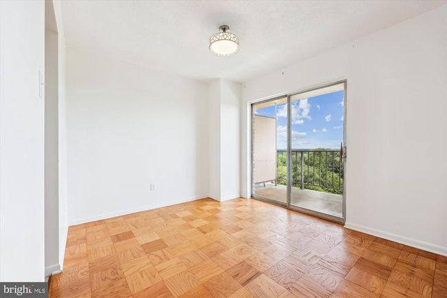 APT-1105B - 1121 University Blvd W, Condo with 3 bedrooms, 2 bathrooms and null parking in SILVER SPRING MD | Image 11