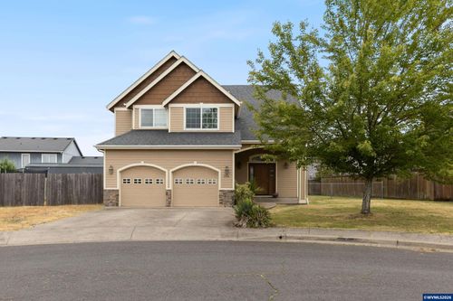 886 N 7th St, Harrisburg, OR, 97446-9667 | Card Image
