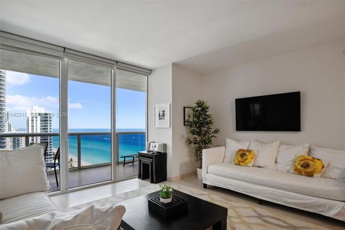 apt-2110-1830 S Ocean Dr, Hallandale Beach, FL, 33009-7695 | Card Image