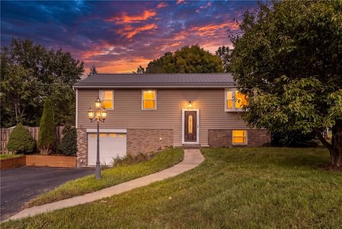 598 Joan Street, Cranberry Twp, PA, 16066 | Card Image