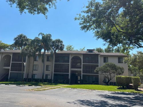 apt-g2-201 Foxtail Dr, Greenacres, FL, 33415-6147 | Card Image
