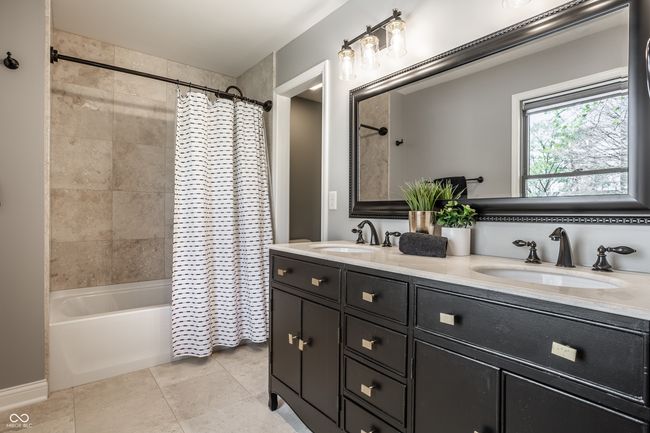 1995 W 116 Th St, House other with 5 bedrooms, 5 bathrooms and null parking in Carmel IN | Image 33