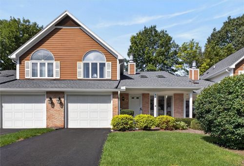 84 Eaglesfield Way, Fairport, NY, 14450-4408 | Card Image