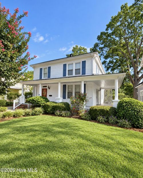 3632 E Wilson St, Farmville, NC, 27828-1683 | Card Image