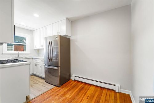 476 Joralemon St, Belleville, NJ, 07109-1858 | Card Image