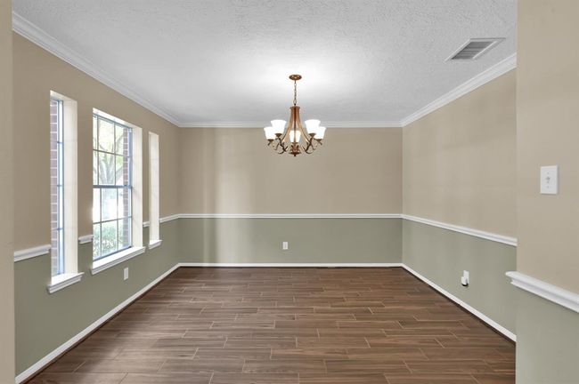 DINING ROOM | Image 6