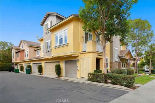 33 Chadron Cir, Ladera Ranch, CA, 92694-0616 | Card Image