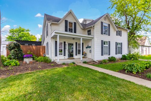 815 S Olive St, Mexico, MO, 65265-2576 | Card Image