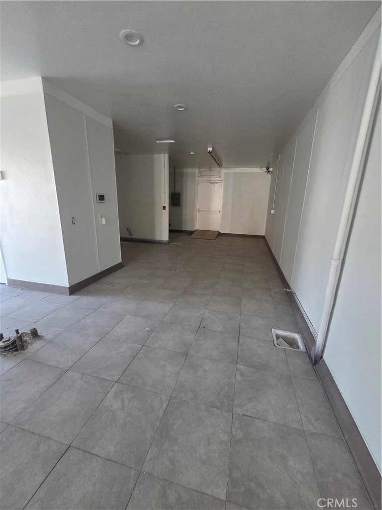 Commercial Lease in Barstow 5