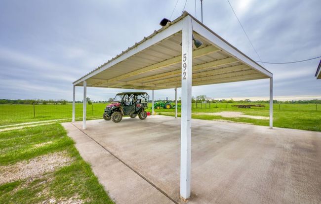 592 S Baese Rd, House other with 3 bedrooms, 2 bathrooms and null parking in Elm Mott TX | Image 23