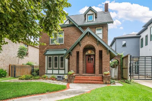 1723 Marshall St, Houston, TX, 77098-2801 | Card Image