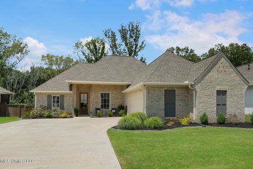 168 Shore View Dr, Madison, MS, 39110-6667 | Card Image