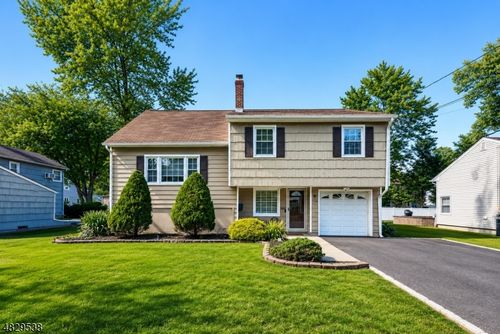 728 Taft Ave, North Plainfield, NJ, 07063-1633 | Card Image