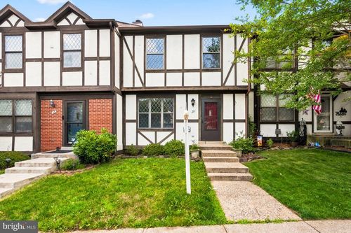 34 Millard Ct, STERLING, VA, 20165-6018 | Card Image
