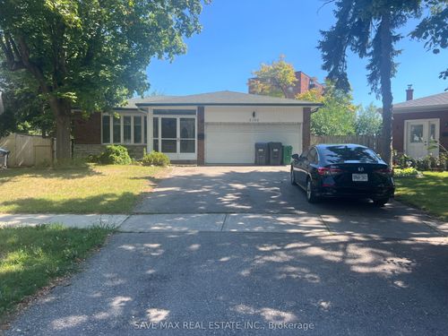 3149 Ibbetson Cres, Mississauga, ON, L5C1Z1 | Card Image