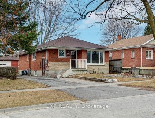 basement-430 Ridgeway Ave, Oshawa, ON, L1J2V7 | Card Image