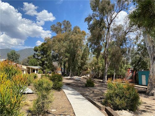 19216 Kendall Dr, San Bernardino, CA, 92407-1603 | Card Image