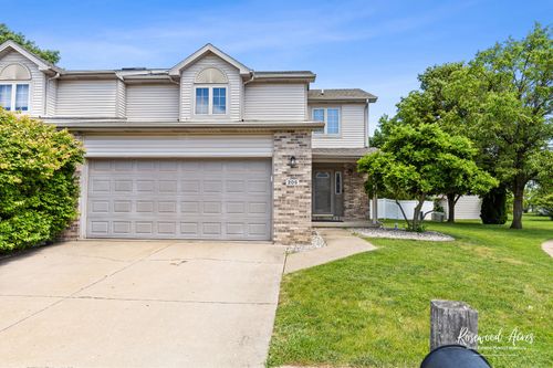 205 Terrace Ct, Bourbonnais, IL, 60914-0807 | Card Image