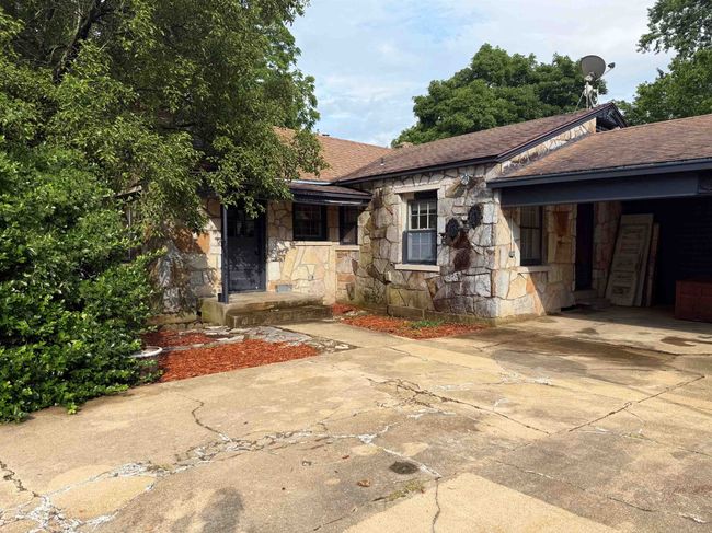 404 S 5 Th St, House other with 3 bedrooms, 2 bathrooms and null parking in Thayer MO | Image 23