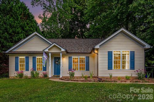 116 Julia St, Mount Holly, NC, 28120-1859 | Card Image