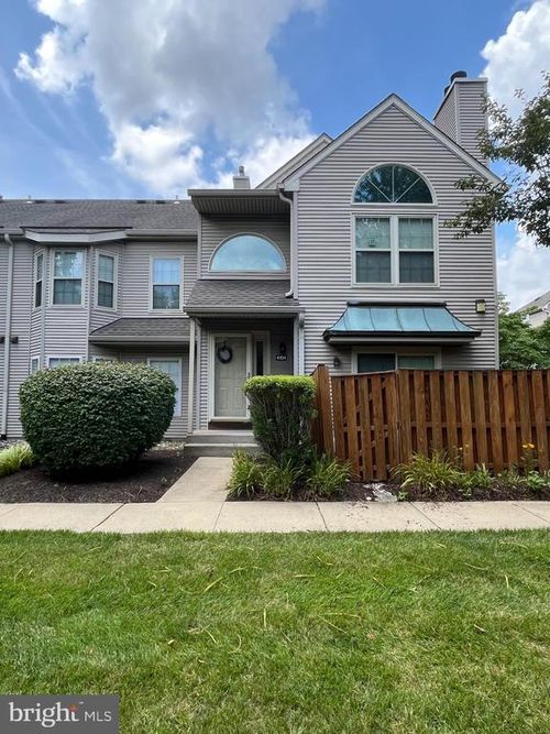 4104 Waltham Ct, YARDLEY, PA, 19067-6388 | Card Image