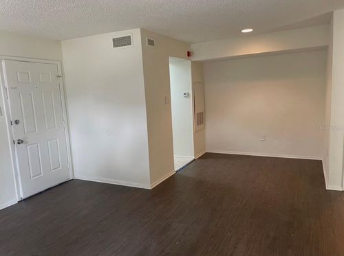 apt-102-3700 Idlebrook Cir, CASSELBERRY, FL, 32707-5505 | Card Image