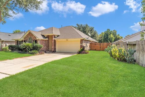 7318 Crestbury Ln, Cypress, TX, 77433-1322 | Card Image
