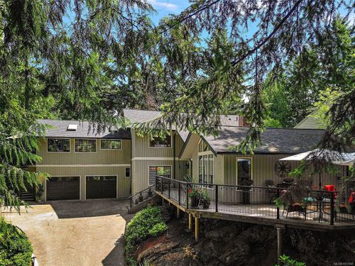 10936 Boas Rd, North Saanich, BC, V8L5J1 | Card Image