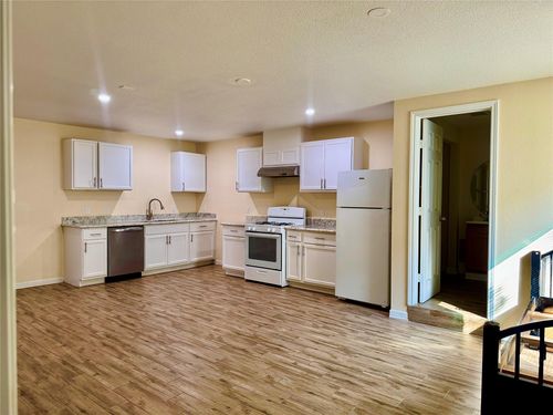 studio-711 Hahlo St, Houston, TX, 77020-4803 | Card Image