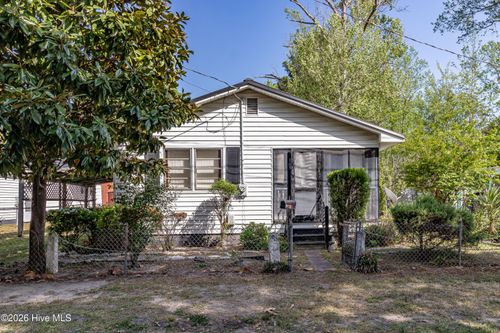 103 Spring Hill St, La Grange, NC, 28551-1922 | Card Image