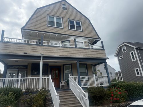 1-62 Circuit St, Melrose, MA, 02176-3718 | Card Image