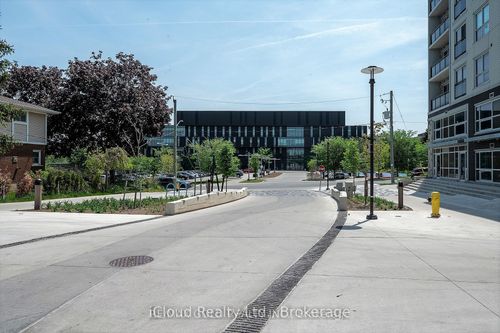 b312-275 Larch St, Waterloo, ON, N2L3R2 | Card Image
