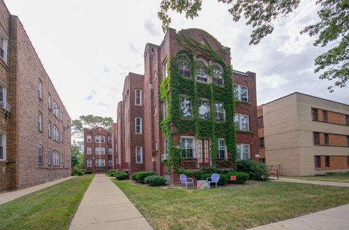 1w-10535 S Hale Ave, Chicago, IL, 60643-2757 | Card Image