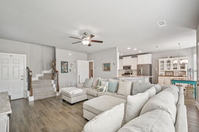7229 Tin Star Dr, House other with 4 bedrooms, 4 bathrooms and null parking in Fort Worth TX | Image 6