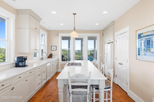 985 S Bald Head Wynd, House other with 5 bedrooms, 5 bathrooms and 2 parking in Bald Head Island NC | Image 16
