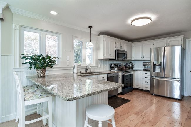 17 Danielle Dr, House other with 3 bedrooms, 3 bathrooms and 4 parking in Grafton MA | Image 13