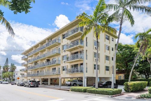24-851 Meridian Ave, Miami Beach, FL, 33139-5739 | Card Image