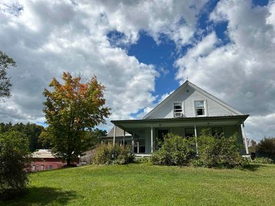 2505 East Street, House other with 3 bedrooms, 1 bathrooms and null parking in New Haven VT | Image 2