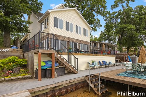 3611 Holiday Dr, Greenville, MI, 48838-9548 | Card Image