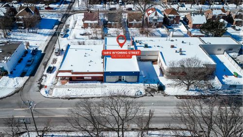 16813 Wyoming St, Detroit, MI, 48221-2850 | Card Image