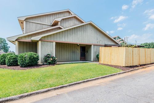 160 Stoneridge Drive, Warner Robins, GA, 31088 | Card Image
