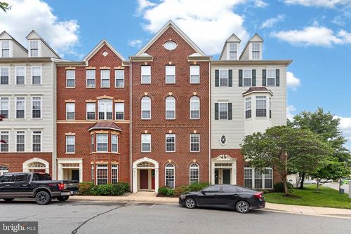 25335 Curiosity Sq, ALDIE, VA, 20105-4620 | Card Image