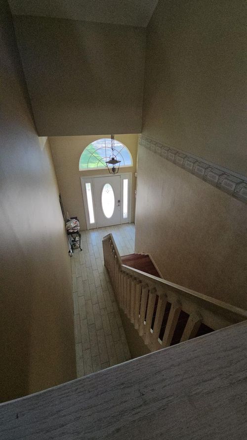 943 Macarthur St, Bohemia, NY, 11716-2118 | Card Image